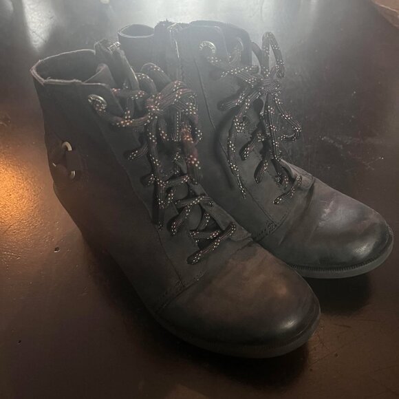 Teva Women's Foxy Lace Waterproof Boot - Picture 1 of 5